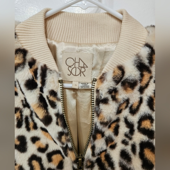 ✨️CHASER LEOPARD PRINT FULL ZIP BOMBER JACKET SZ S✨️ - Picture 6 of 8